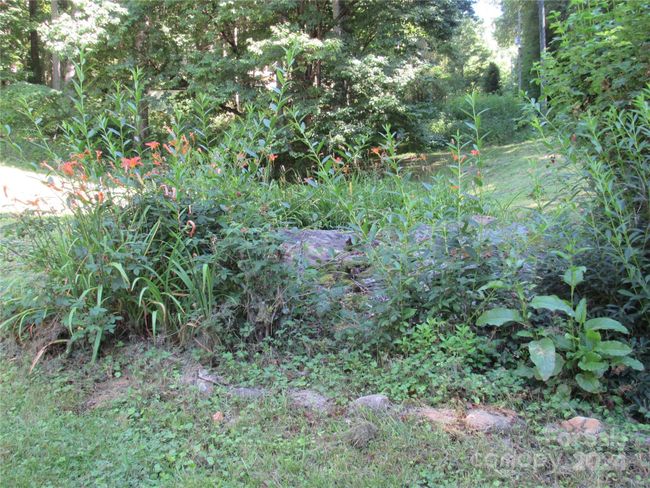 664 Woodfin Rd, House other with 2 bedrooms, 1 bathrooms and null parking in Sylva NC | Image 14