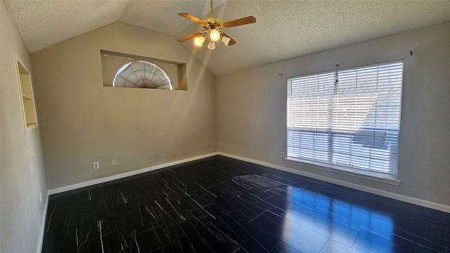 342 Arbor Ct, House other with 3 bedrooms, 3 bathrooms and null parking in Euless TX | Image 13