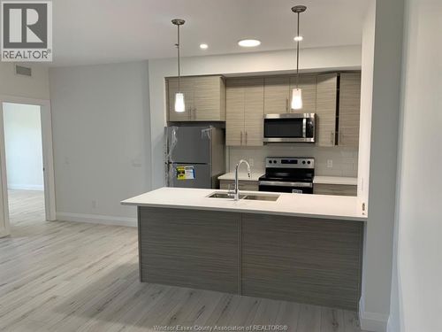 410-4785 Walker Rd, Windsor, ON, N9G0E3 | Card Image