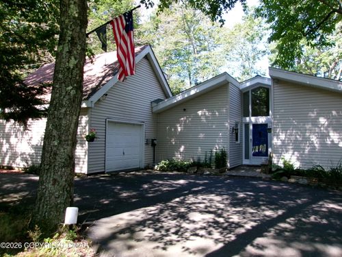 1231 Kilmer Rd, Tobyhanna, PA, 18466-8030 | Card Image