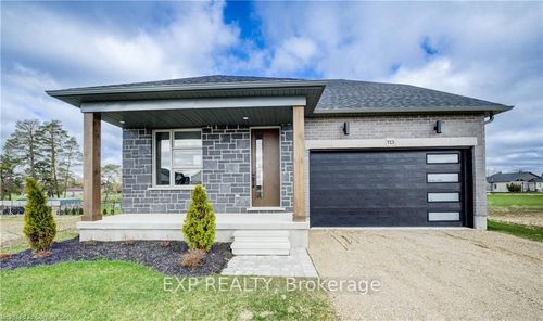 113 Bean Street, Minto, ON, N0G1Z0 | Card Image