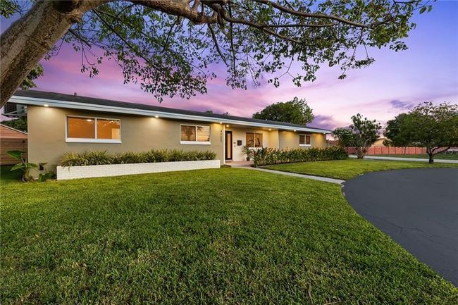 4722 Van Buren St, House other with 4 bedrooms, 3 bathrooms and null parking in Hollywood FL | Image 34