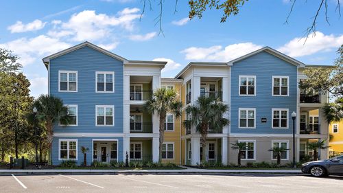 203-2200 Belle Isle Ave, Mount Pleasant, SC, 29464-8331 | Card Image