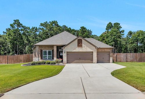 16057 Deer Pines Dr, Conroe, TX, 77303-2021 | Card Image