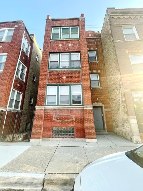 g-3021 Diversey Ave, Chicago, IL, 60647-0021 | Card Image