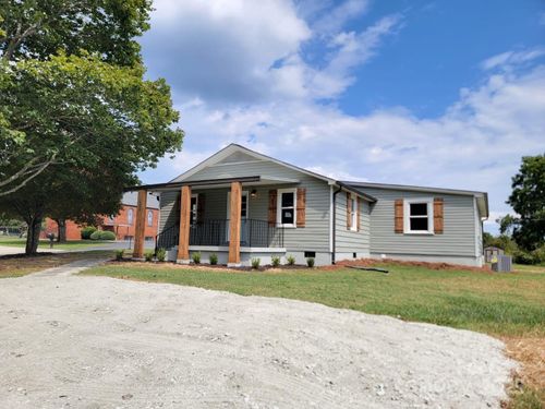 1362 Cornatzer Rd, Mocksville, NC, 27028-7137 | Card Image