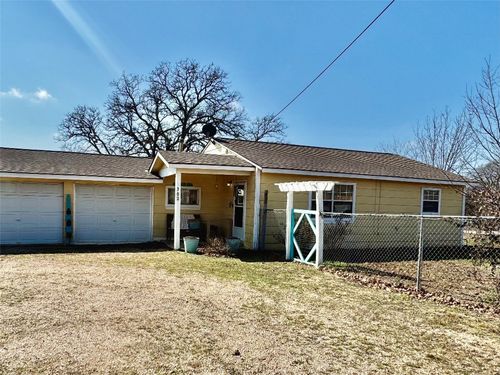 302 E Castlewood Dr, Granite Shoals, TX, 78654-2237 | Card Image