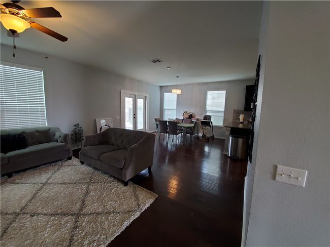 9020 Bird Brook Ln, House other with 4 bedrooms, 3 bathrooms and 4 parking in Austin TX | Image 7