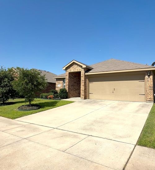 2317 Carrier Dr, Fate, TX, 75189-4543 | Card Image