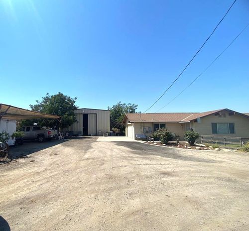 875 W Laguna Ave, Riverdale, CA, 93656-9497 | Card Image