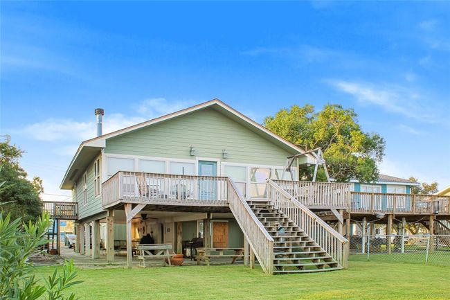 1437 John St, House other with 2 bedrooms, 3 bathrooms and null parking in San Leon TX | Image 4