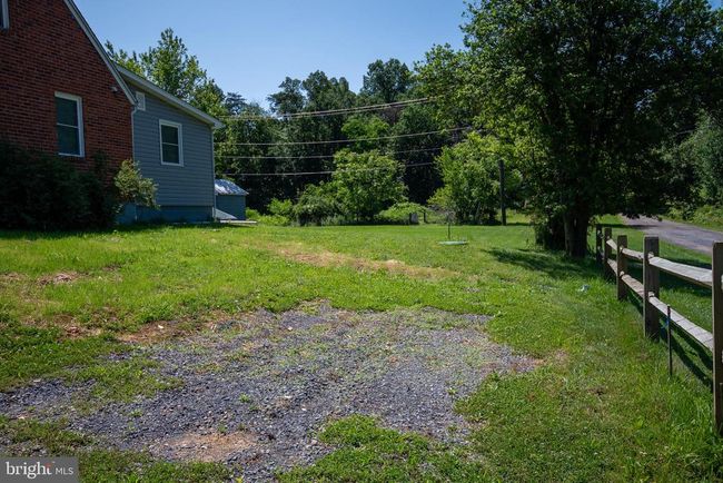 2450 Happy Creek Rd, House other with 3 bedrooms, 2 bathrooms and null parking in FRONT ROYAL VA | Image 10