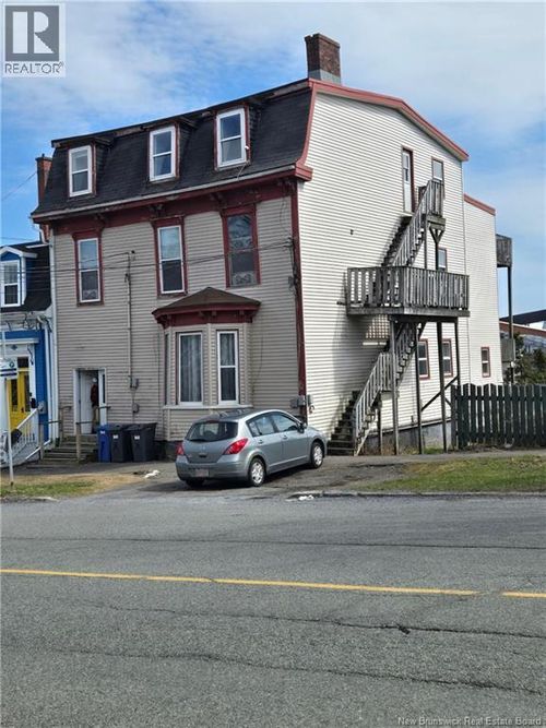 148 Broad St, Saint John, NB, E2L1Y8 | Card Image