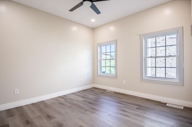 1828 Pinnacle Pt, Condo with 3 bedrooms, 2 bathrooms and null parking in HOLTS SUMMIT MO | Image 26