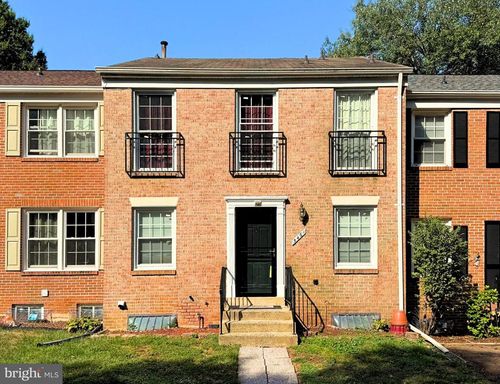 5464 Truxion Ct, BURKE, VA, 22015-1951 | Card Image