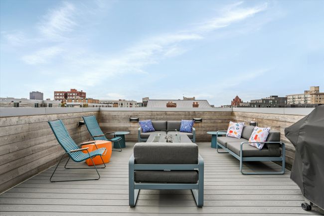 311 Alfred Street | Image 40