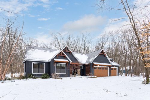 3175 Light House Way, Saugatuck, MI, 49453-9486 | Card Image