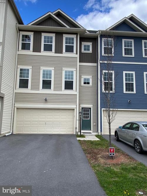 112 Splendor Garden Way, STEPHENSON, VA, 22656-1986 | Card Image