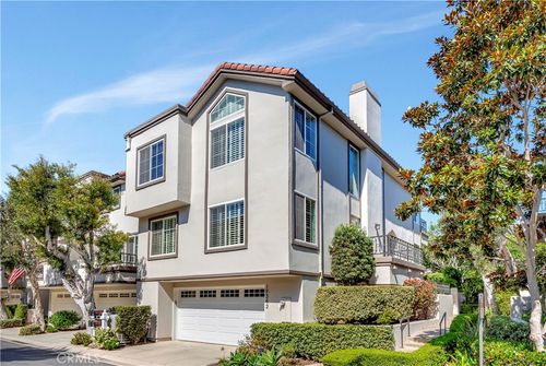 19362 Maidstone Ln, Huntington Beach, CA, 92648-5504 | Card Image