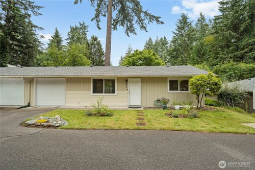 8223 Paine St Sw, Lakewood, WA, 98499-2027 | Card Image