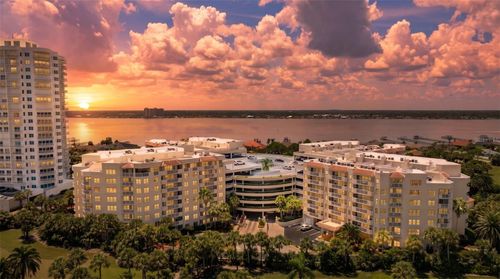 5b4-3 Oceans West Blvd, Daytona Beach, FL, 32118-5985 | Card Image