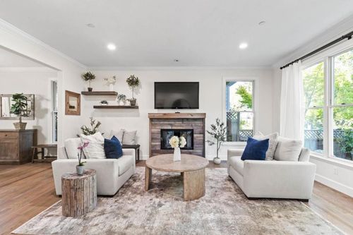 2140 Monterey Ave, Menlo Park, CA, 94025-5930 | Card Image