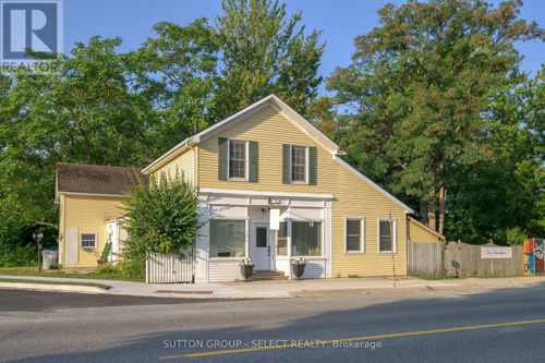 213 Main St, Lucan, ON, N0M2J0 | Card Image