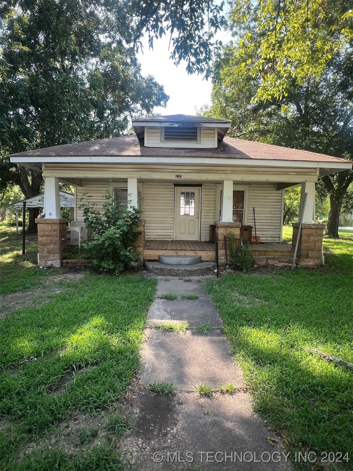 5th Ave, Cleveland, OK 74020