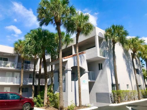 apt-210-2750 W 76th St, Hialeah, FL, 33016-5776 | Card Image
