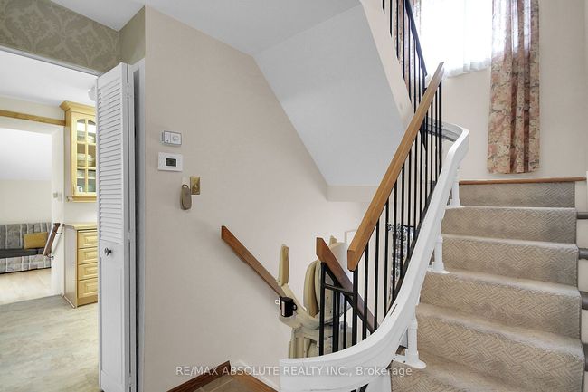 13 Melville Dr, House other with 4 bedrooms, 3 bathrooms and 4 parking in Nepean ON | Image 24