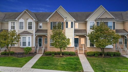 33-3108 Paradise Trl, Oxford, MI, 48371-6247 | Card Image