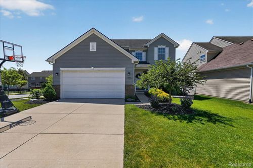 4076 Ash Tree Ln, Howell, MI, 48843-8063 | Card Image