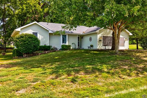 5920 Ne Marple Dr, Topeka, KS, 66617-1670 | Card Image