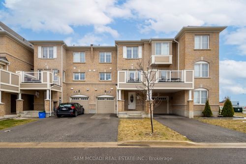 75 Bond Head Crt, Milton, ON, L9E1G4 | Card Image