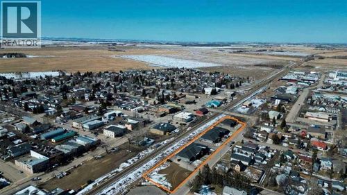 209 9 Ave S, Carstairs, AB, T0M | Card Image