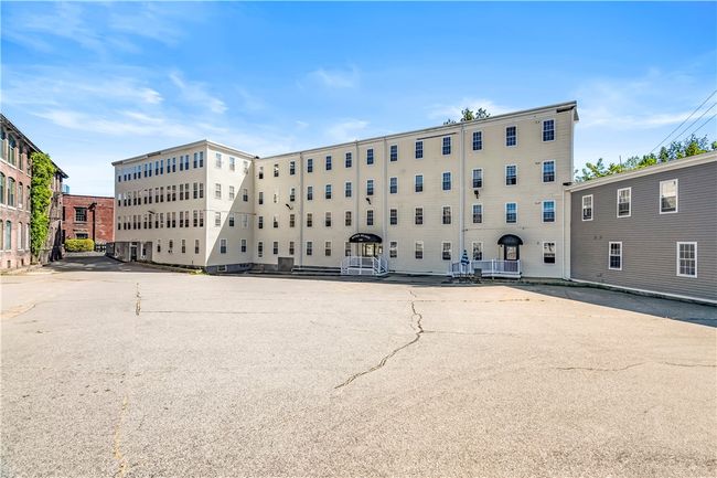 APT-12 - 148 Bernon St, Condo with 2 bedrooms, 1 bathrooms and 2 parking in Woonsocket RI | Image 27