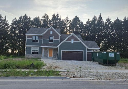 585 Hawks Ridge Road, GRAFTON, WI, 53024 | Card Image