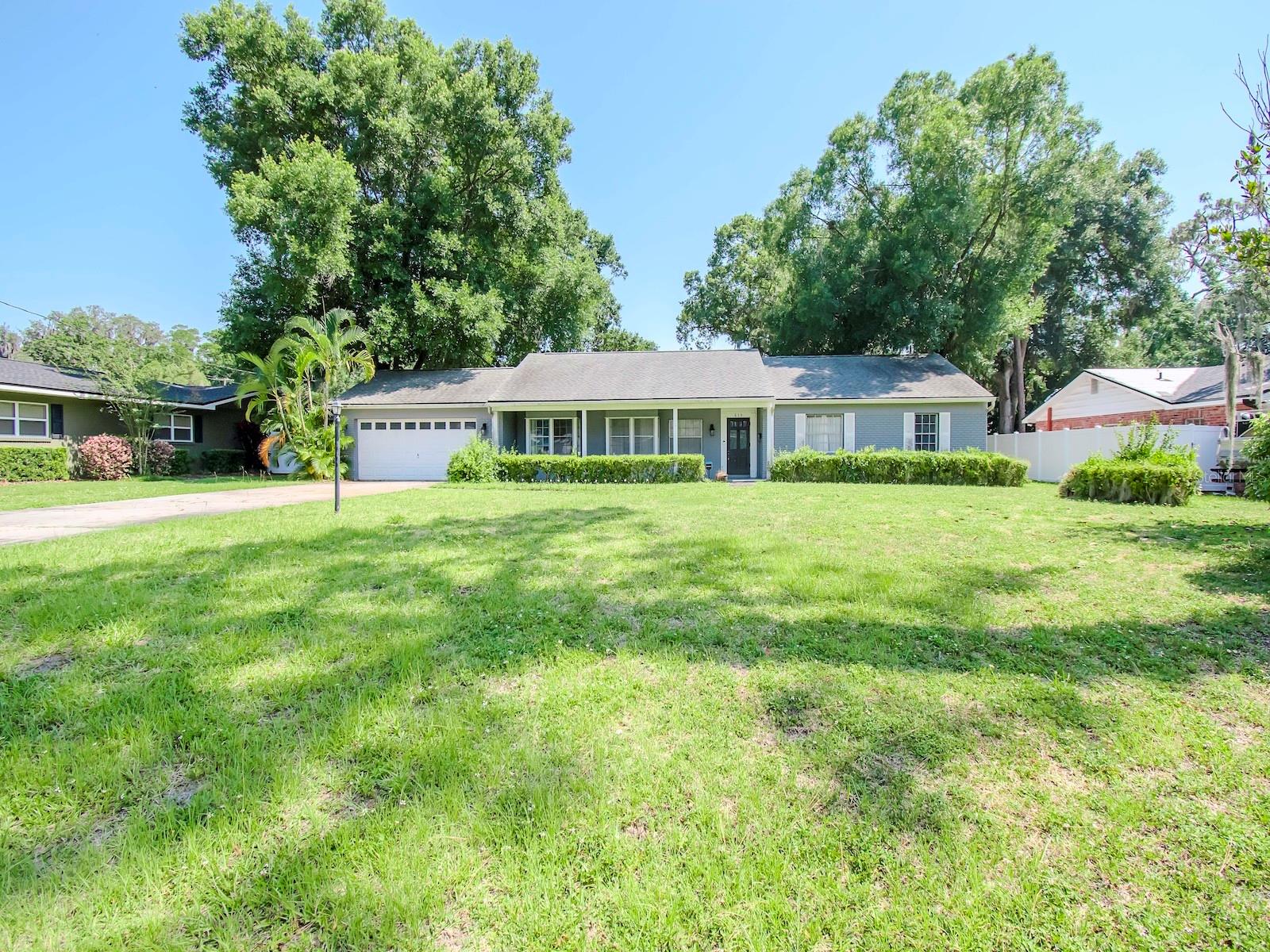 Carolyn Dr, Brandon, FL 33510