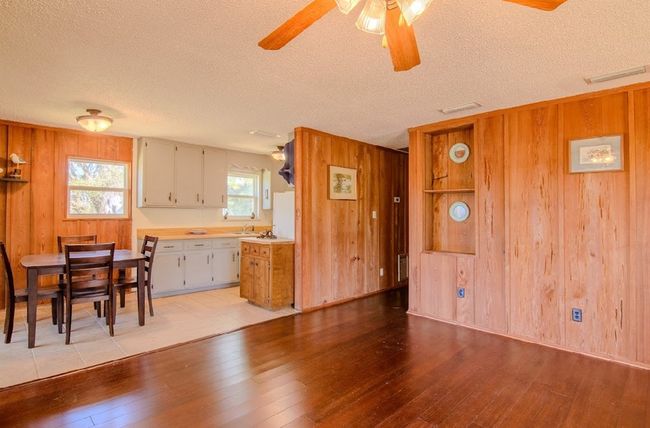 5 Big Oaks, House other with 3 bedrooms, 3 bathrooms and 4 parking in Apalachicola FL | Image 14