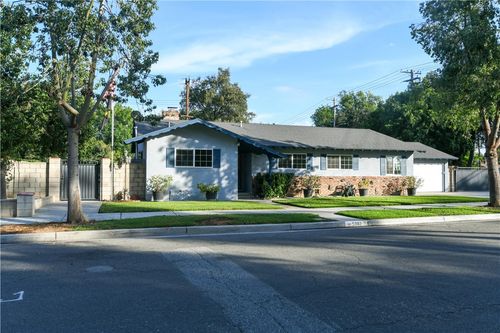 5382 Tower, Riverside, CA, 92506 | Card Image
