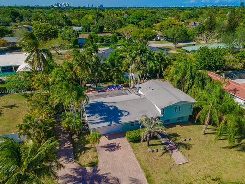 7475 Sw 134th St, Pinecrest, FL, 33156-6841 | Card Image