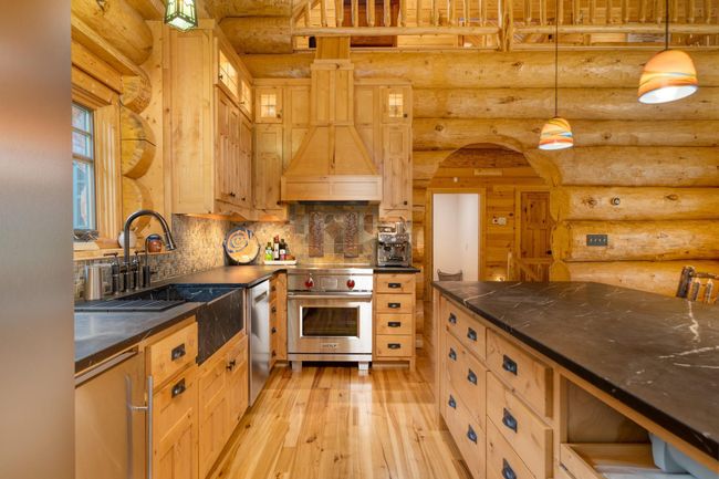 51864 Becker Road, House other with 3 bedrooms, 4 bathrooms and null parking in Bigfork MN | Image 10