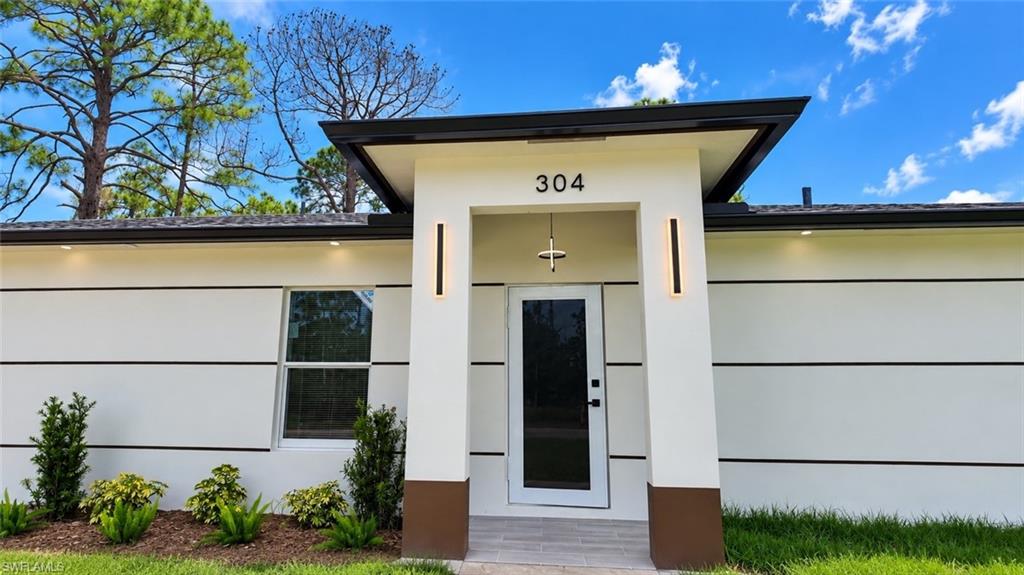 Residential Lease in LEHIGH ACRES 2