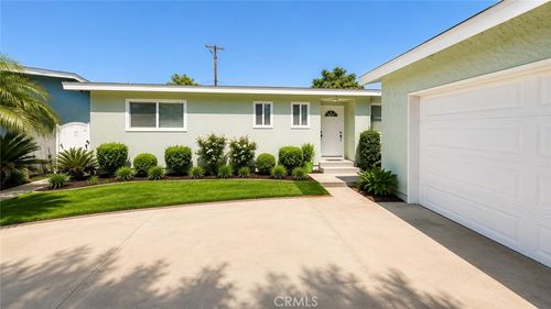 1201 S Douglas, Santa Ana, CA, 92704 | Card Image