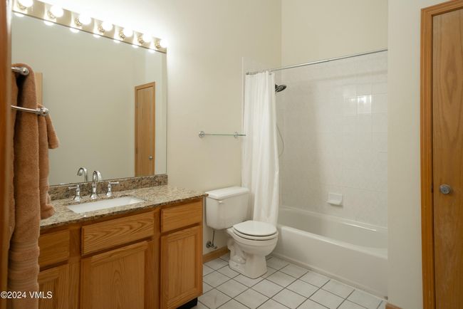 B - 228 W Beaver Creek Blvd, Home with 4 bedrooms, 6 bathrooms and null parking in Avon CO | Image 6