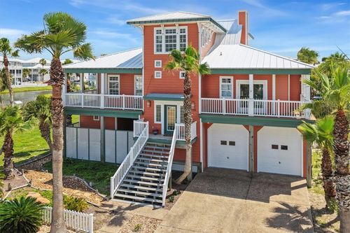 220 Keewaydin Ln, Port Aransas, TX, 78373-4808 | Card Image