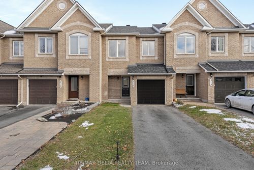 216 Forestcrest St, Orleans, ON, K1C7R5 | Card Image