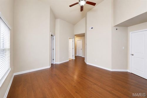 532 Bramblett Hls, O Fallon, MO, 63366-3247 | Card Image