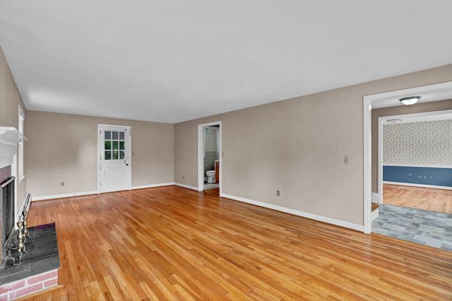 17 Pheasant Run, House other with 4 bedrooms, 3 bathrooms and null parking in Wethersfield CT | Image 9