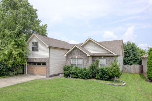 1403 Raven Rd, Clarksville, TN, 37042-8196 | Card Image
